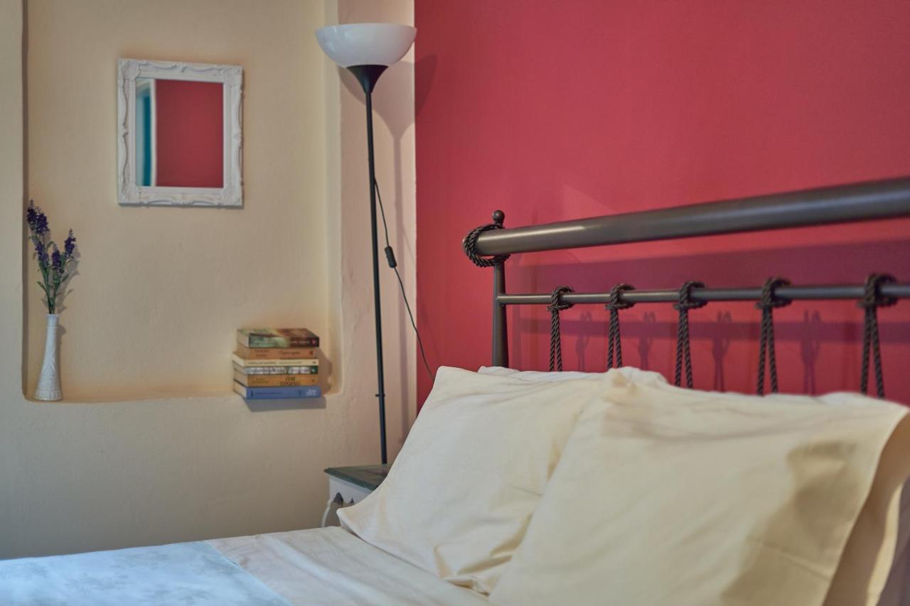 Casa Bonita, House With Private Entrance And Garden, Between Center And Sea Aten Exteriör bild